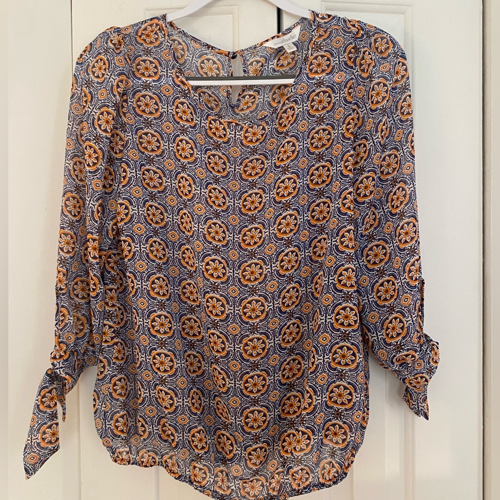 Size Sm light and summery sheer long sleeve shirt